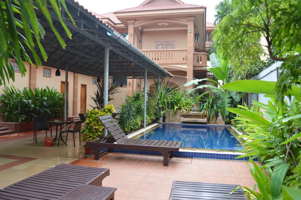 Sam Villa Siem Reap Exterior photo